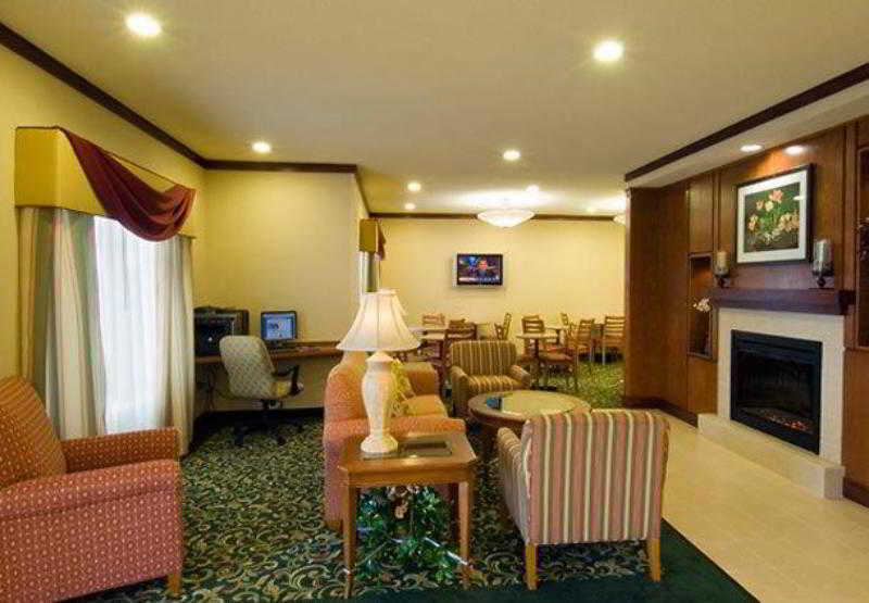 Fairfield Inn And Suites Valparaiso Exterior photo
